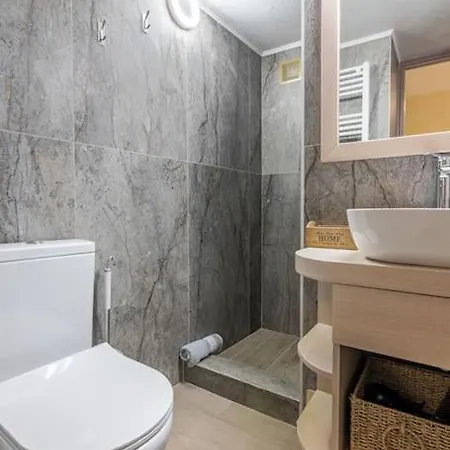 Rizes House بيت للعطل زاروس