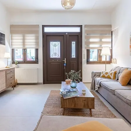 Rizes House زاروس