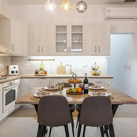 Rizes House بيت للعطل زاروس