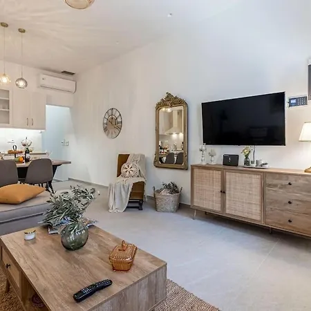 Rizes House بيت للعطل زاروس